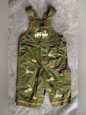 ❤️$4 with Bundle! Kids Olive Green Train Embroidered Overalls
